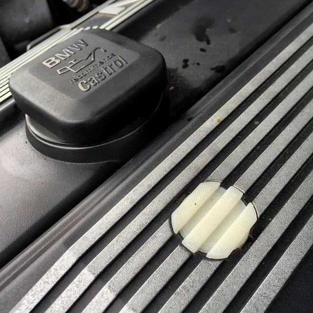 Engine Cover Bolt Plug for M54