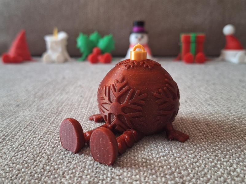 Articulated Christmas Ball