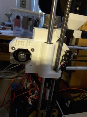 Anet A8 X axis mount with Cable Chain mounty