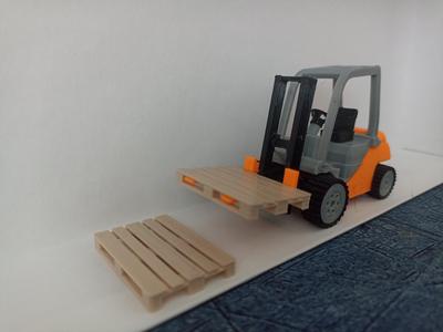 Palette scale 1:32 for Forklift kit model