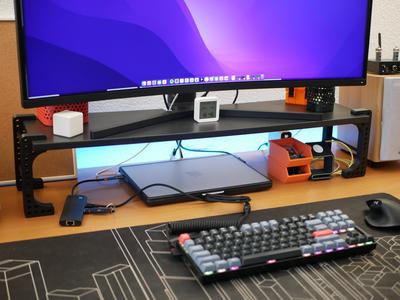 Simple stand / monitor stand