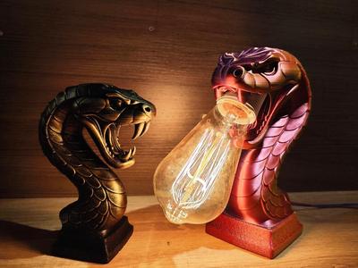 Serpent of Light – Snake Lamp & Statue