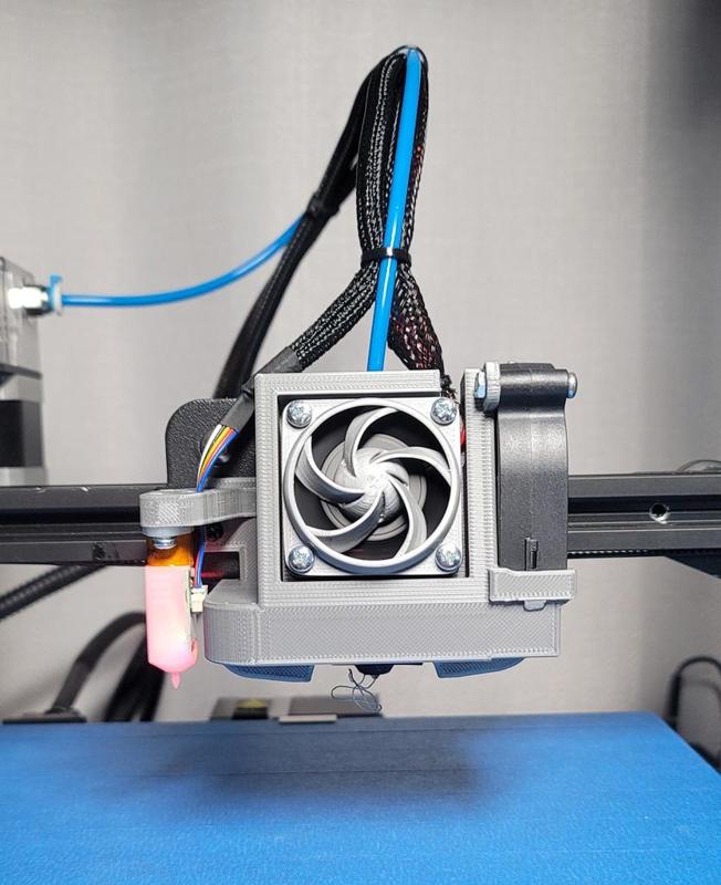 A remix of a remixed 5015 fitted Satsana for Voxelab Aquila