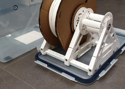Spool Holder : Yet Another Type ...."SHYAT !"