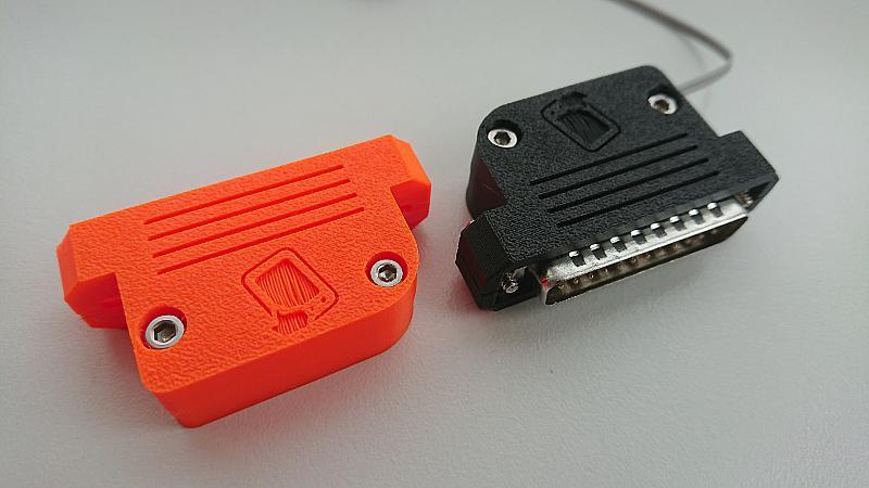 D-sub connector housing angled 90°