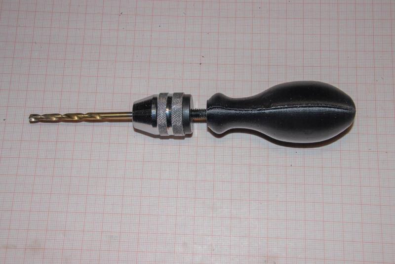 Handle for drill chuck