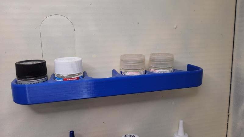 Holder for colour bottles