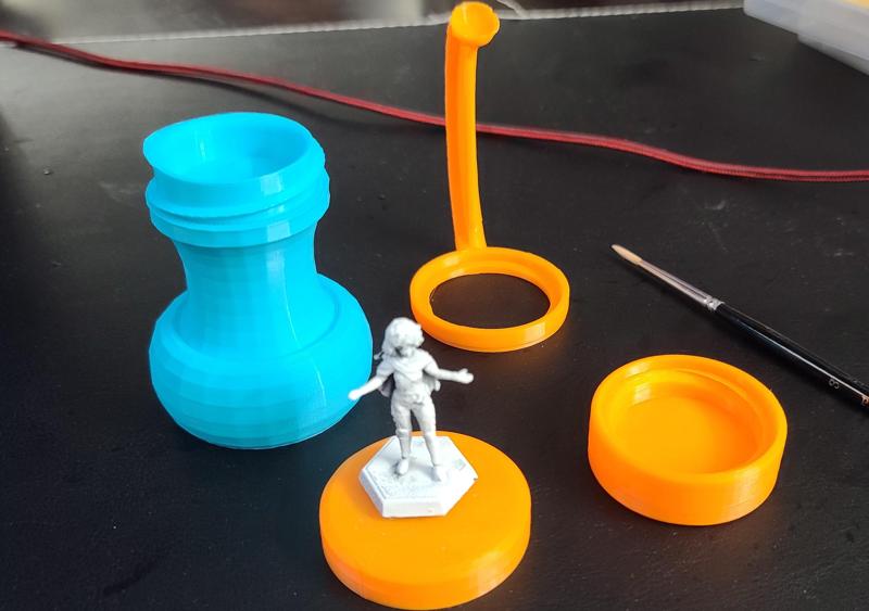 Fat Scorpion Modular Miniature Painting Handle