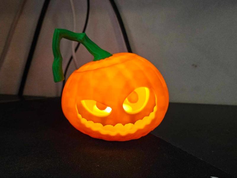 Spooky Jack-o-Lantern Tea Light