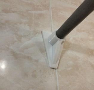 SHOWER CURTAIN HOLDER