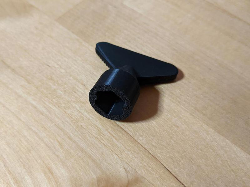 Key for Oventrop AV 6 / ADV 9 radiator valves