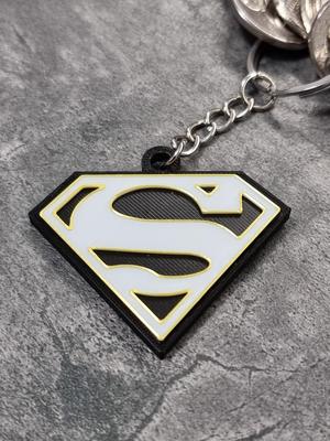 Superman Logo Schlüsselanhänger mit Filamentwechsel