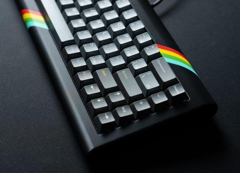 Kada Spectrum - a 65% mechanical keyboard