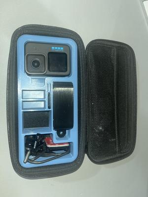 GoPro CASE organizer 9,10,11,12, vertical mount, sd adapter, 2 micro sd slot, 2 battery and original charger