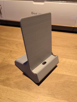 Phone Charging Dock (USB-C) Short