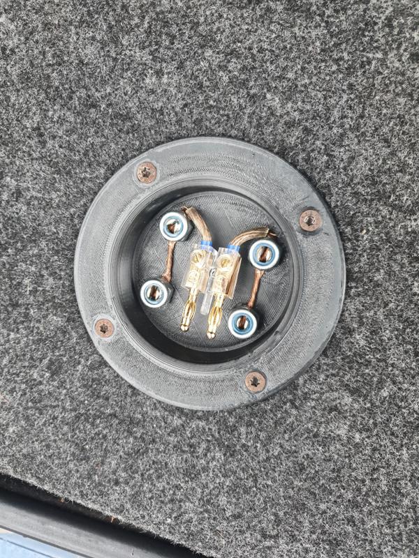 Speaker connector Terminal
