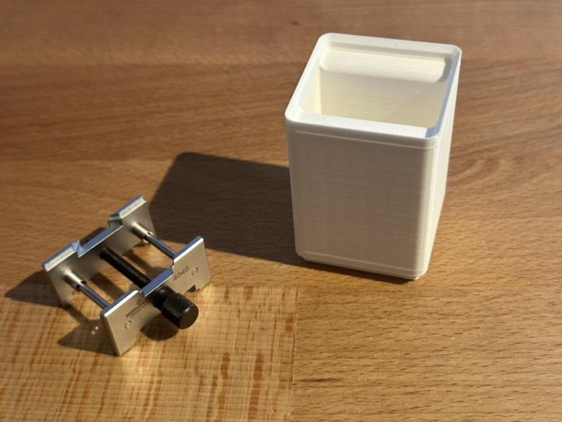 Gridfinity 1x1 holder for Bergeon 4040