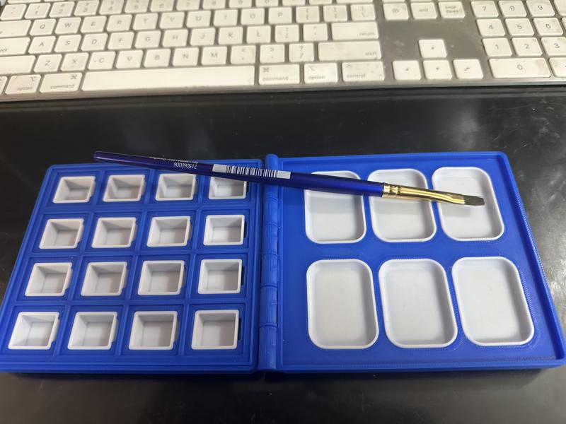 16 Half Pan Watercolor box