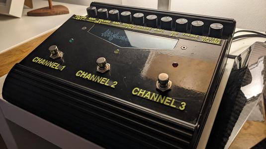 Hughes & Kettner Tubeman II Preamp Labels