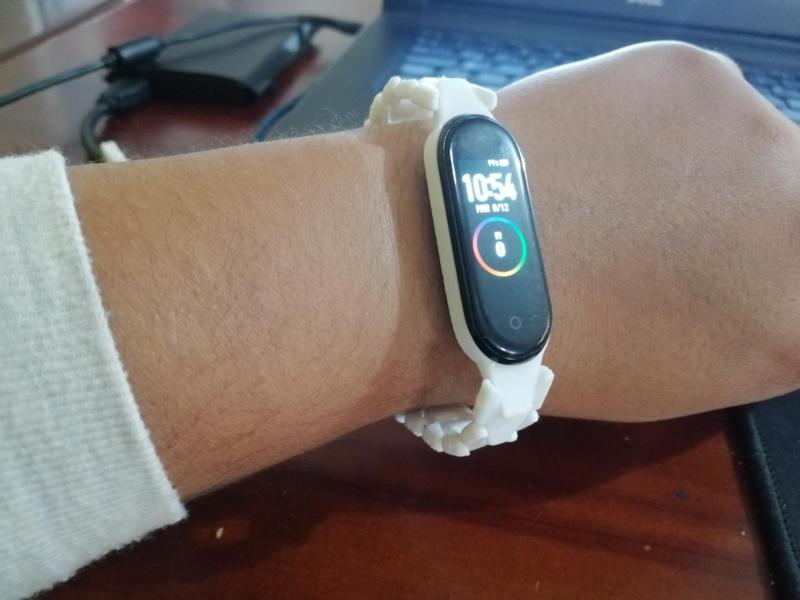 Mi Band 4 FEMALE Replacement CASE/Handle/BAND (Mi Band 4 FEMALE CASE/Handle/BAND Replacement)