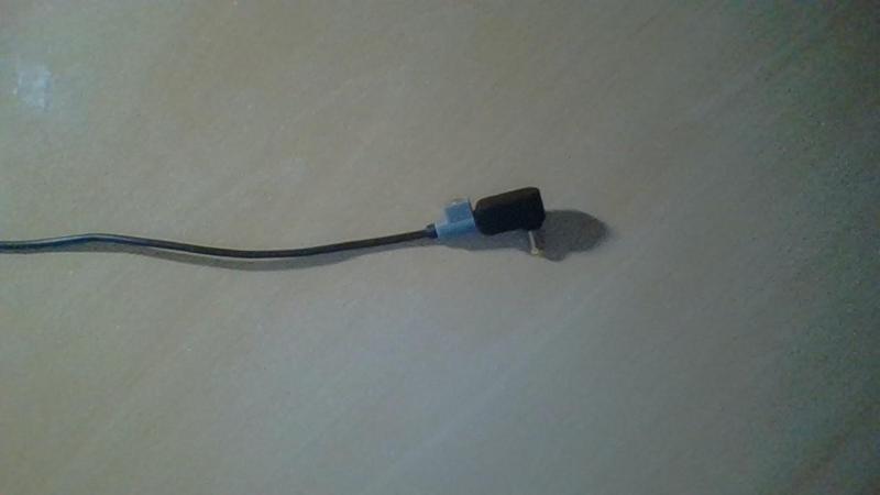 acer ac/dc adapter holder with magnet