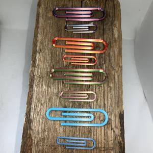 Universal Non-Skid paper clips