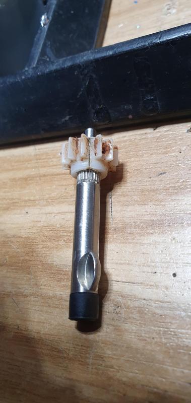 Philips Mixer HR1366  Zahnrad Z12