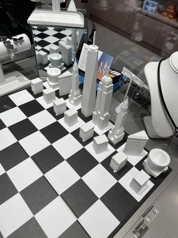 New York City Chess Set