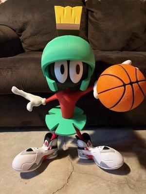 Marvin the Martian Jumpan Pose