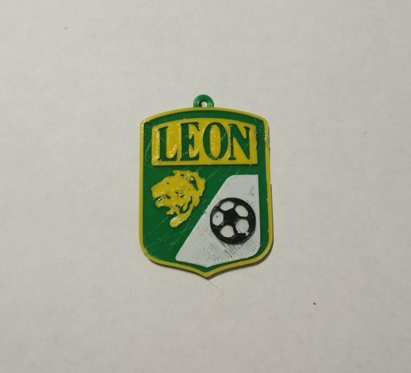 Club Leon keychain