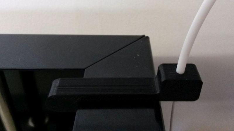 Builder 3D - Filament guide clip