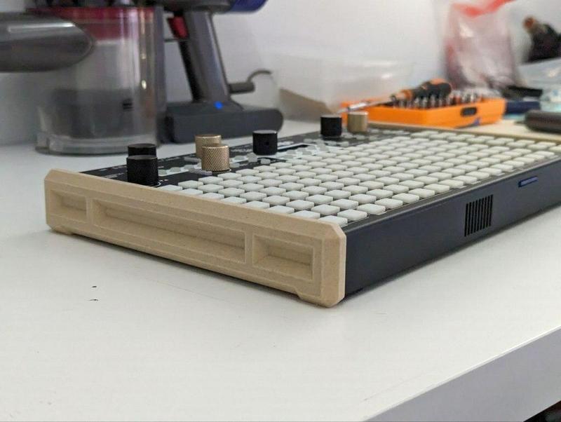 Synthstorm Deluge - Fancy Sides