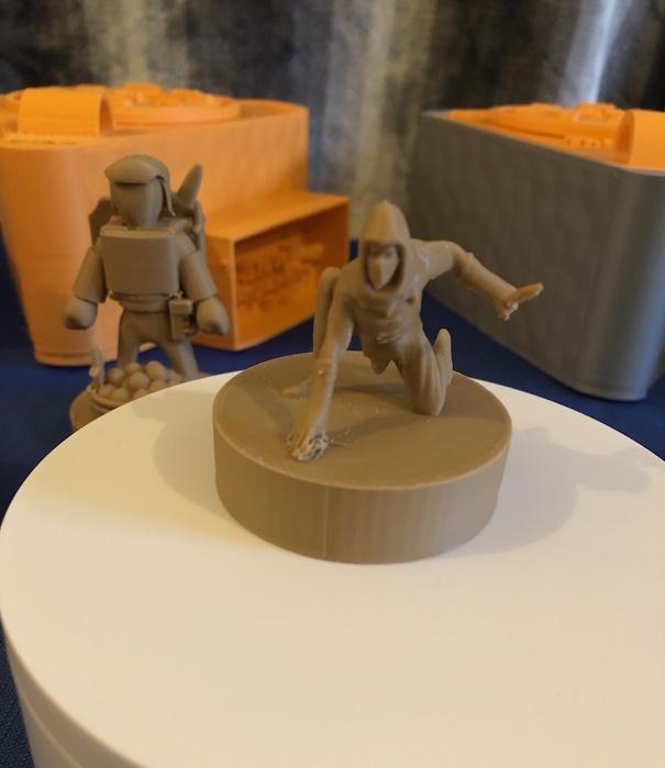 Travel Companions Game Piece - Special Kilkami Set - Lomnes Page