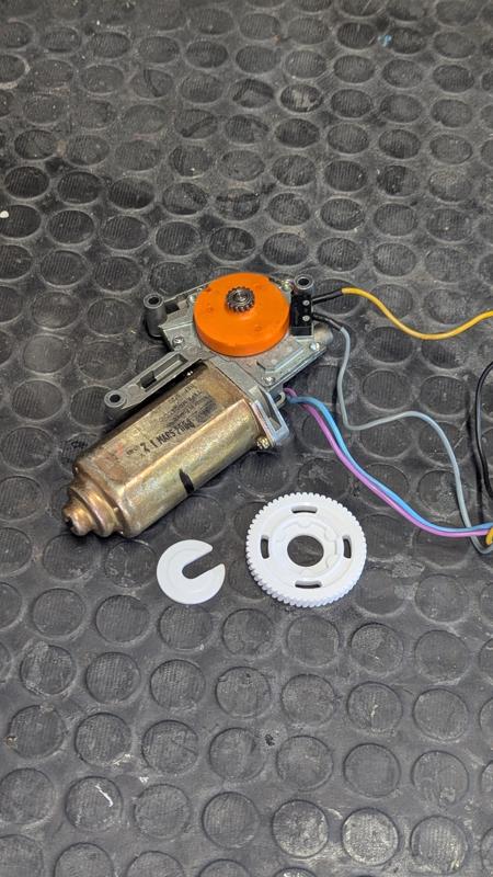 Sunroof gear for Twingo 1, Peugeot 206, 207...