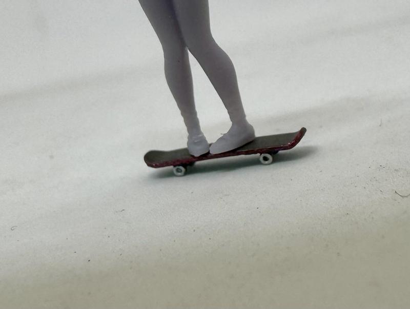 RBN PERFORMANCE PARTS 1/64 SKATEBOARD FOR HOT WHEELS OR MATCHBOX DIORAMA