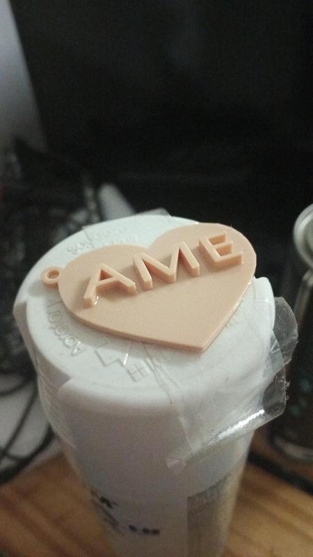 KEYCHAIN HEART "AME".
