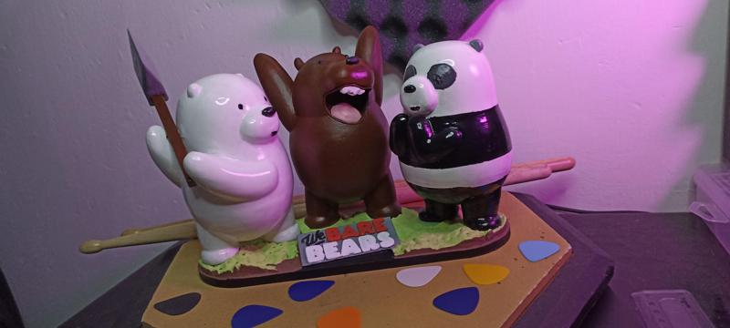 BASE PARA "ESCANDALOSOS"