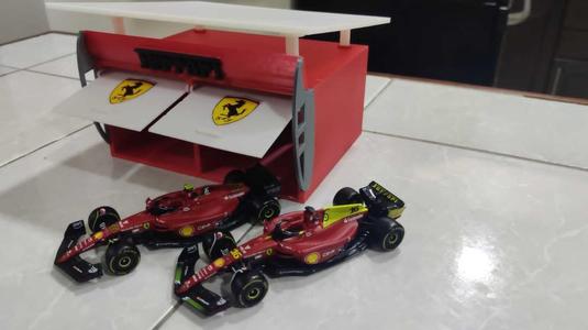 Ferrari garage for 1/43 die cast cars