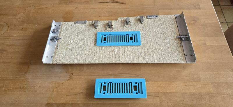 Rapido Caravanes - Ventilation cover above the door - Interior part