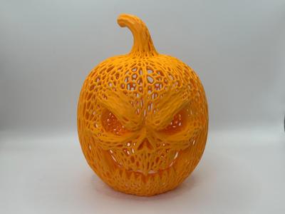 Halloween pumpkin lantern - Voronoi Pattern