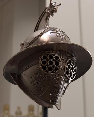 Thraex Gladiator Helmet v2