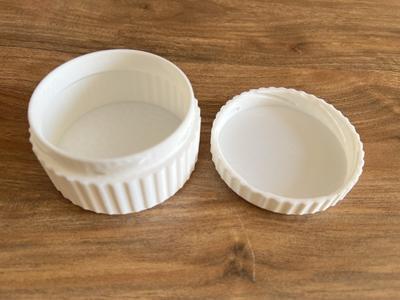 CLASSIC BOX WITH LID