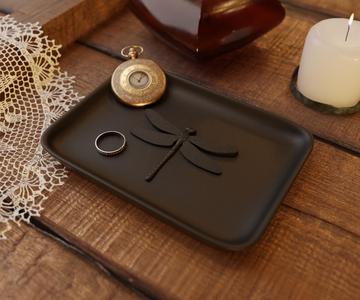 Dragonfly Tray — Nature-Inspired 3D Printed Tray