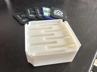 1x1x0.5 - Multibin Insert with SD Card holder