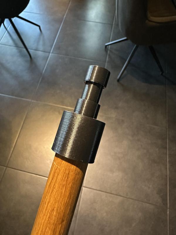 Flash Holder (Spigot)