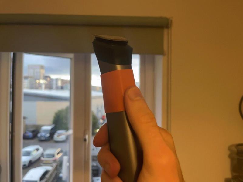 Philips Multigroom Travel mini-sleeve   