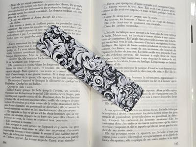 Bookmark Smoke  Only Black & White 