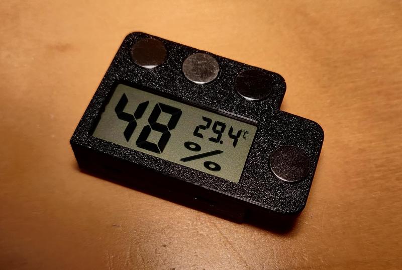 Prusa Core One Thermometer/Hygrometer Holder (Remix of BaGooNs version, 10x2 magnets)