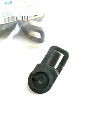 GM/Opel 90503110 Knob Trunk Box Right 2336971 Vectra B