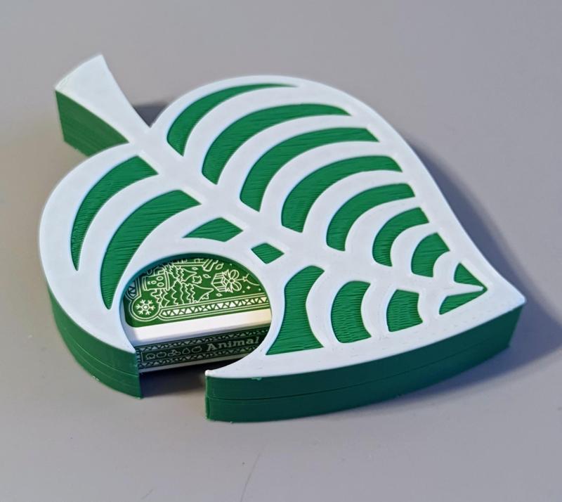 Animal Crossing Leaf - Playing Card Holder